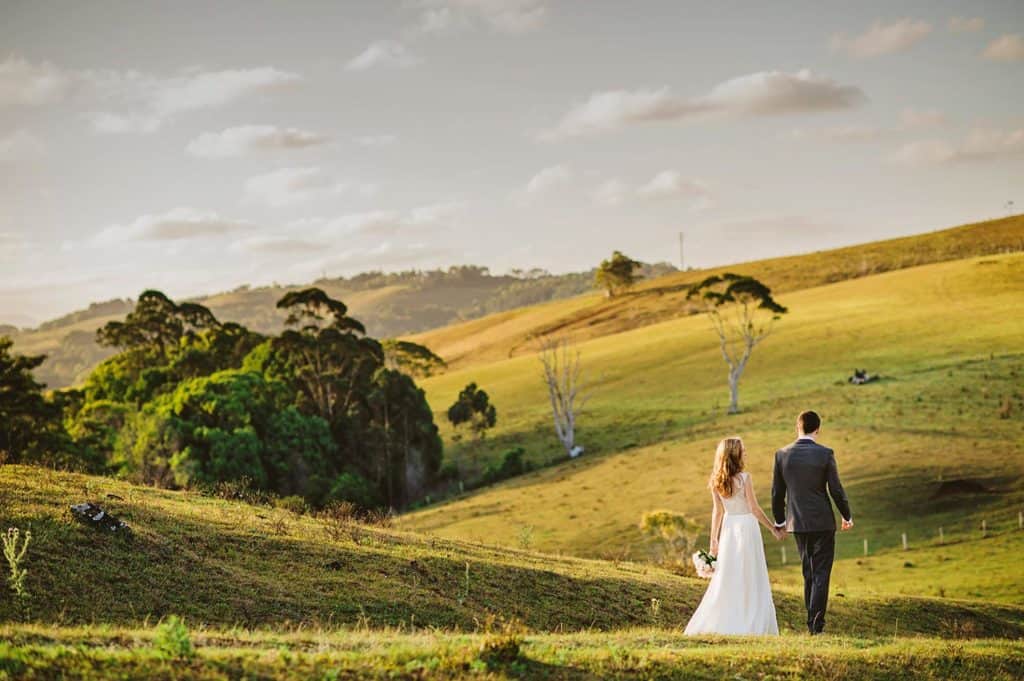 Top 10 Tips Choosing a Wedding Photographer