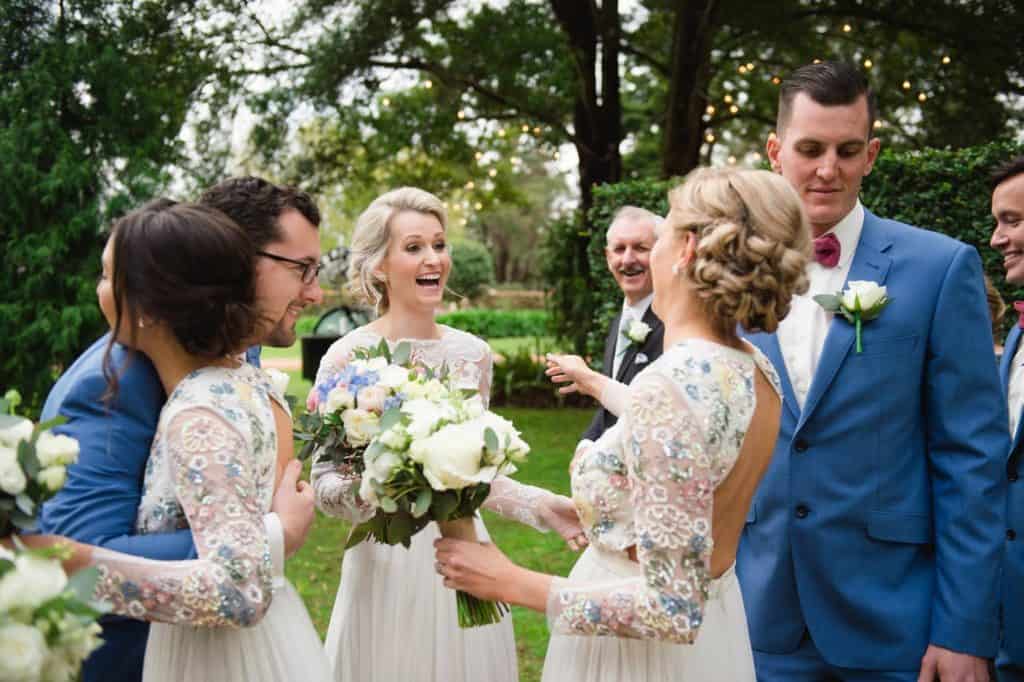 Brisbane wedding photographer - Unplugged wedding = happiness