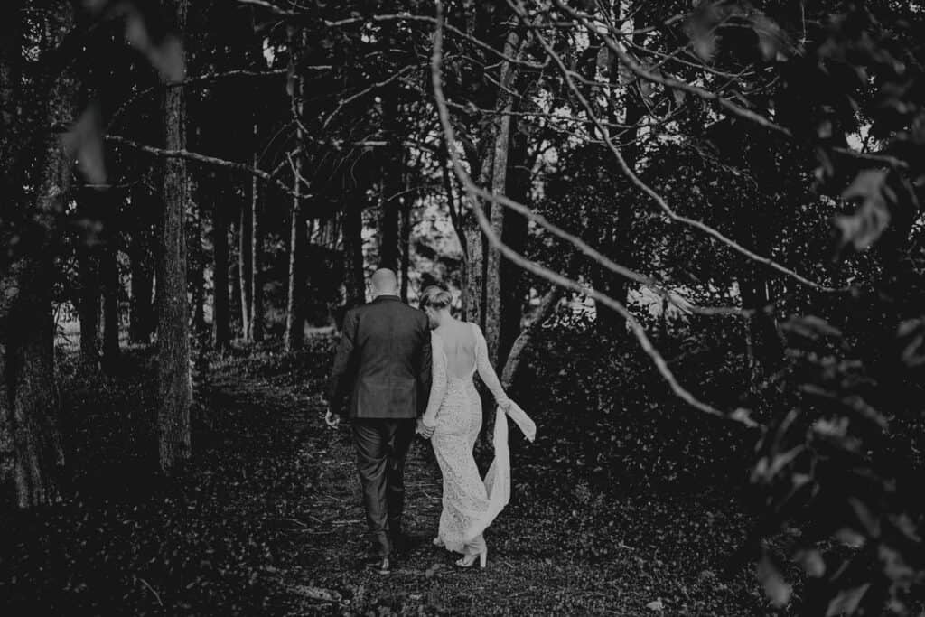 black and white wedding images are always in style