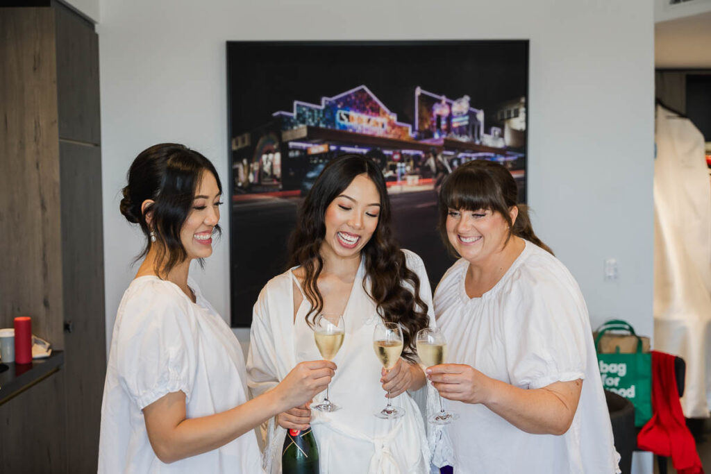 Brisbane Wedding Photographer - toasts