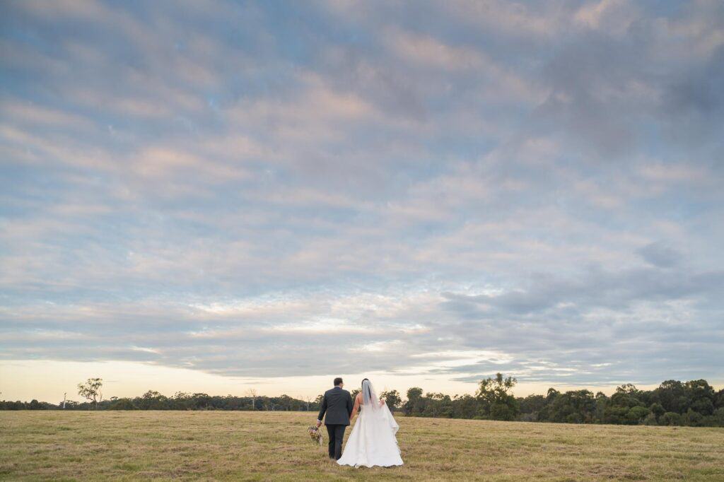 Sirromet wedding photography - big sky