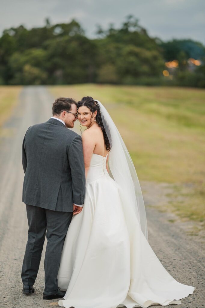 Sirromet wedding photography - country lane