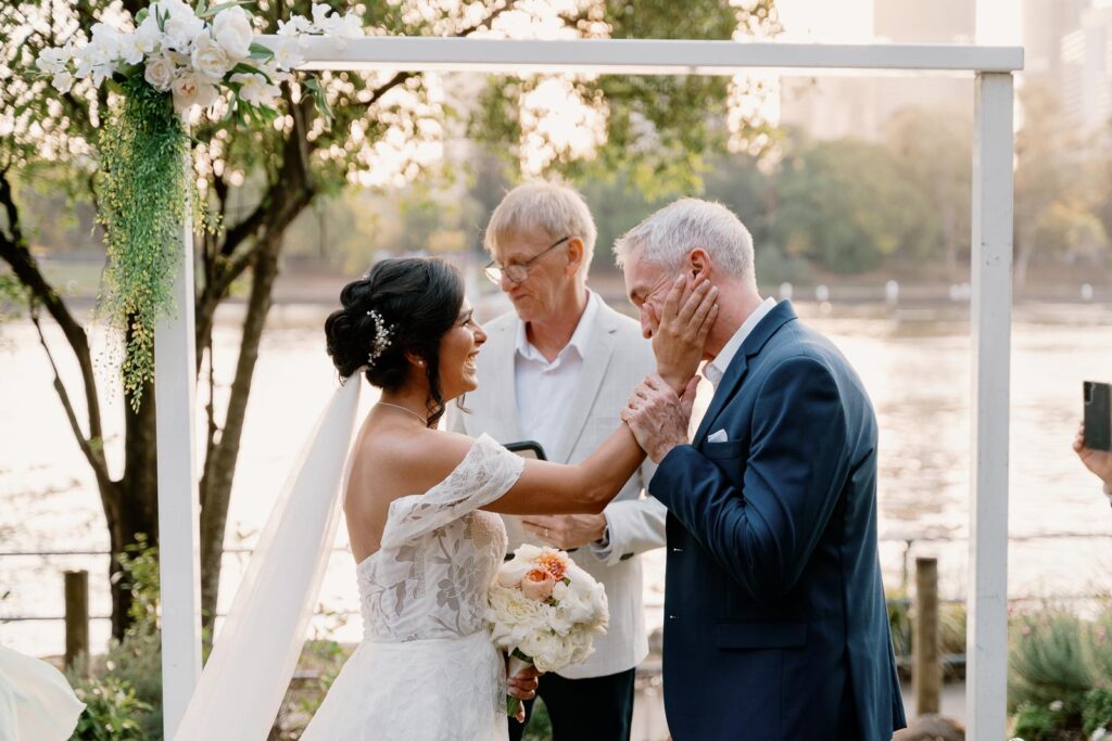 Riverlife wedding photographer - ceremony