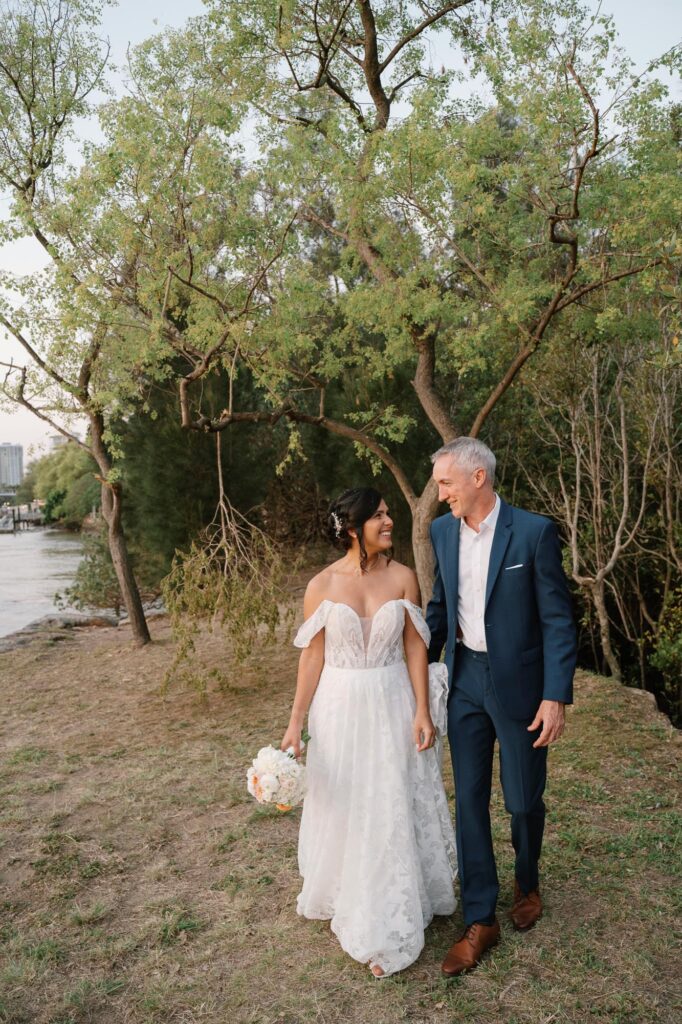 Riverlife wedding photographer - bride and groom